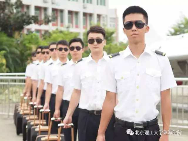 如何借助篮球榜样的力量提升团队协作能力_1