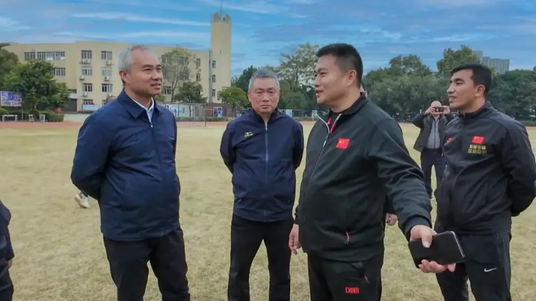 业余爱好者如何在有限时间内提升篮球优势_0